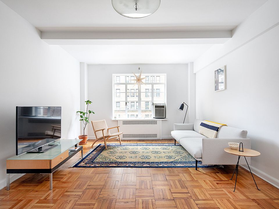 1st image of 315 W End Ave APT 3A