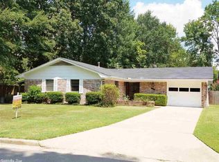 2703 W 37th Ave, Pine Bluff, AR 71603