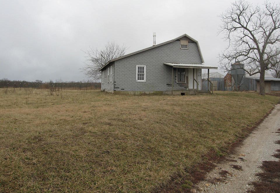 2nd image of 30980 State Highway 38