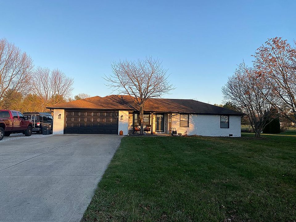 1st image of 6804 N Sagebrush Ave