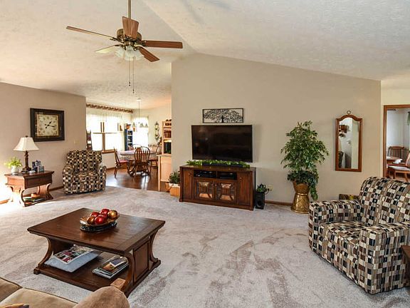 2nd image of 2518 Willowood Dr