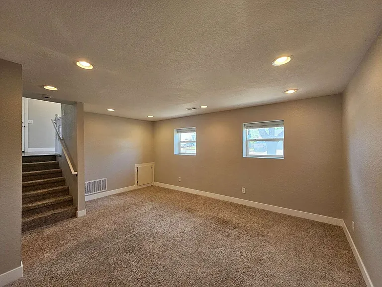 20105 E Coolidge Dr — Photo 13
