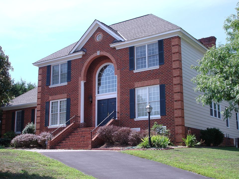 2nd image of 9213 Ivy Banks Dr