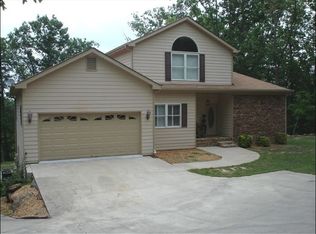 333 Red Cloud Dr #4, Waleska, GA 30183