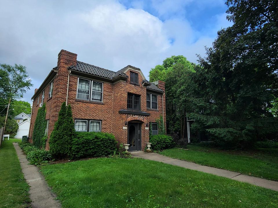 1st image of 2211 Cumberland St #1