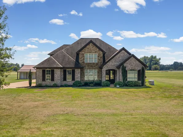 8895 Gragg Rd, Millington, TN 38053