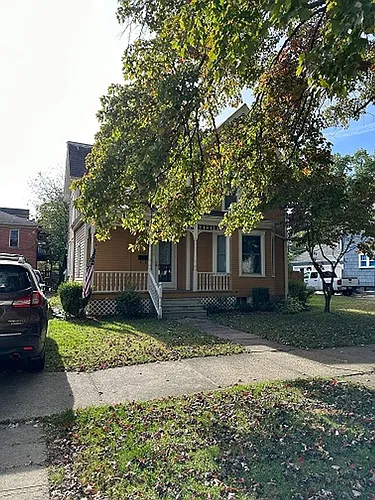 803 3rd St Photo 1