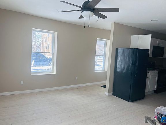 3rd image of 520 Nevada St #2