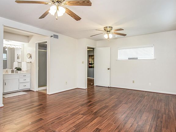 5th image of 11844 13th St #11844