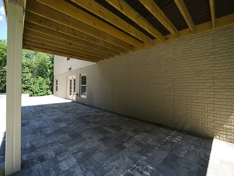 7687 Cross Creek Dr — Photo 26