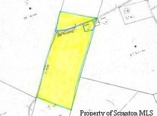 2 Phillips Rd, Newfoundland, PA 18445