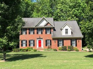 160 Cheshire Dr, Summerfield, NC 27358