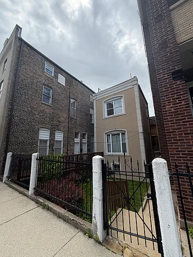 3448 S Union Ave #2 Photo 1