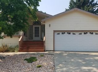 207 Foster Rd, Colfax, CA 95713