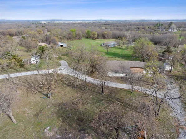 4360 Beelino Rd, Beggs, OK 74421