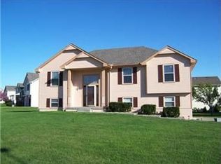 10641 N Holmes St, Kansas City, MO 64155