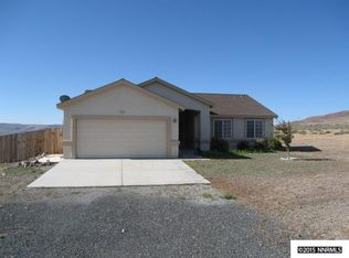 1465 Cooney Dr, Silver Springs, NV