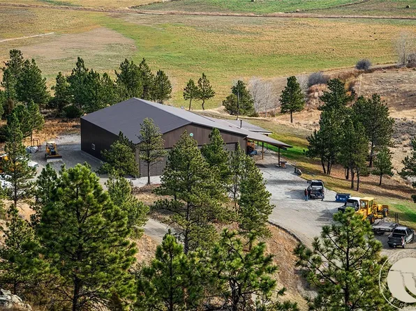 94 Upper Flat Rd, Columbus, MT 59019