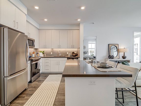 2nd image of 18303 Alpera Ln #25-301