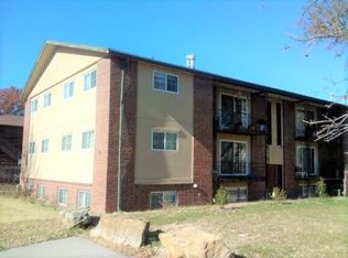 1826 Anderson Ave, Manhattan, KS 66502