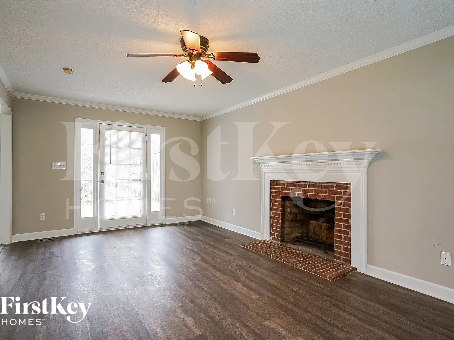 3 bed, 2.5 bath, 1883 sqft, $2,685 — Photo 3