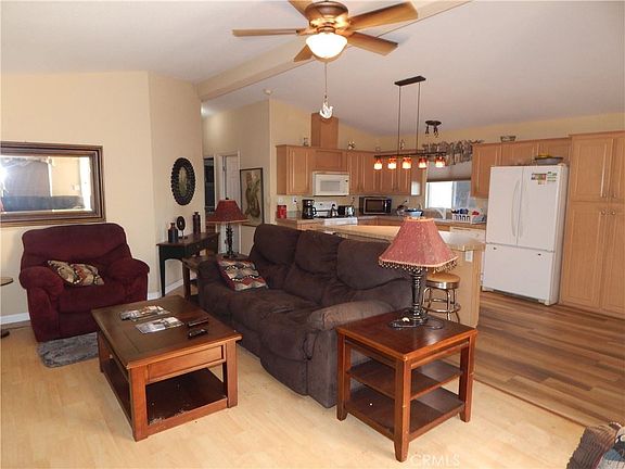 5th image of 500 Bahama Dr