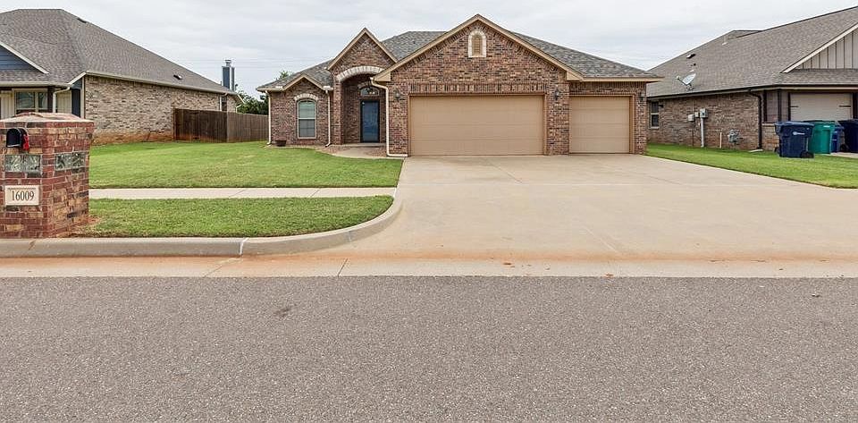 1st image of 16009 Villa Valeria Way