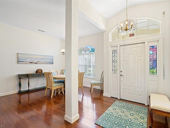 4th image of 8381 Arborfield Ct
