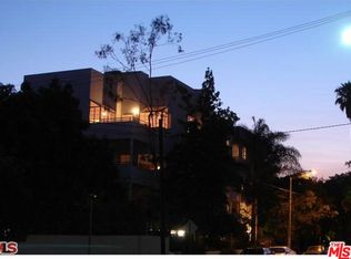 1025 S Westgate Ave APT 201, Los Angeles, CA 90049