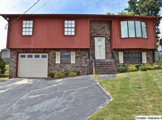 208 Union Jack Cir, Birmingham, AL 35214