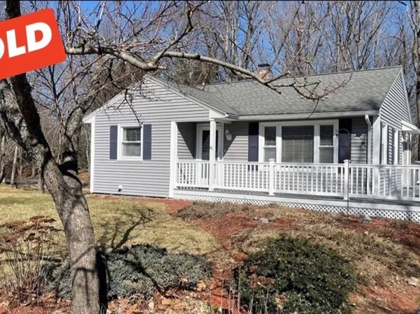 41 Wachusett Rd, Gardner, MA 01440