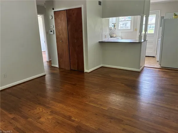 620 N Tremont Dr, Greensboro, NC 27403