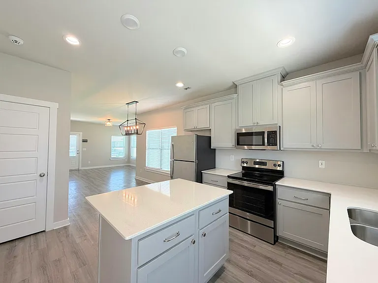 219 Cotton Bayou Dr — Photo 12