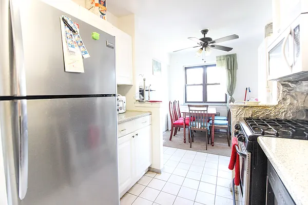 Sold by Winzone Realty Inc | media 2