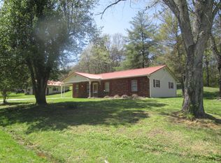 122 Leisure Ln, Kingston, TN 37763
