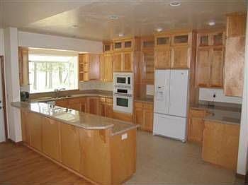 2nd image of 611 Timber Ln