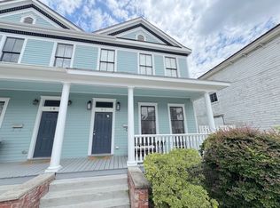 20 E 40th St #A, Savannah, GA 31401