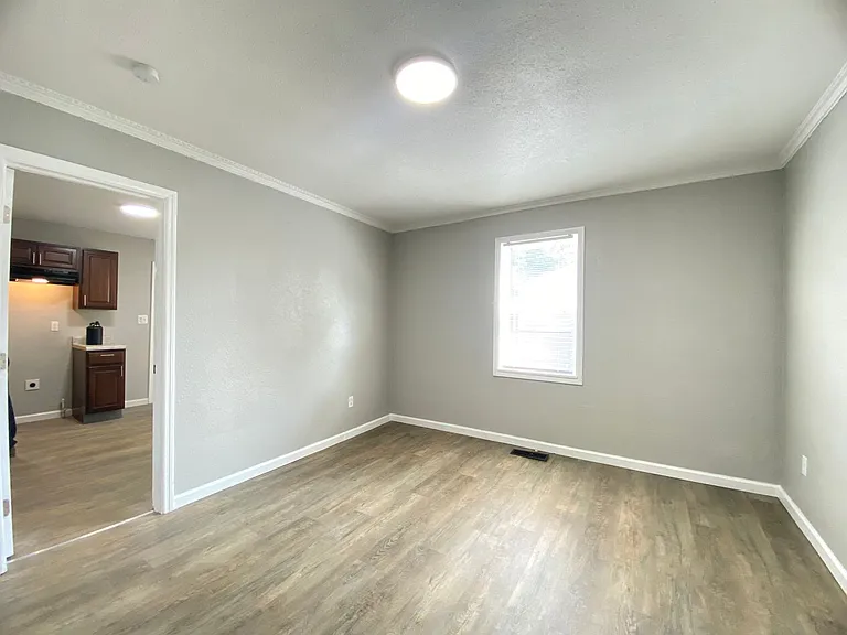 3217 Finley St — Photo 9
