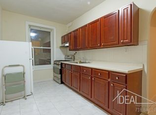 36 Bay 8th St #2, Brooklyn, NY 11228