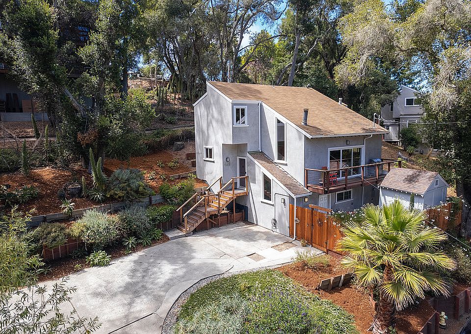 1st image of 426 Loma Prieta Dr