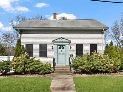 32 Brookdale Ave, Cranston, RI, 02921