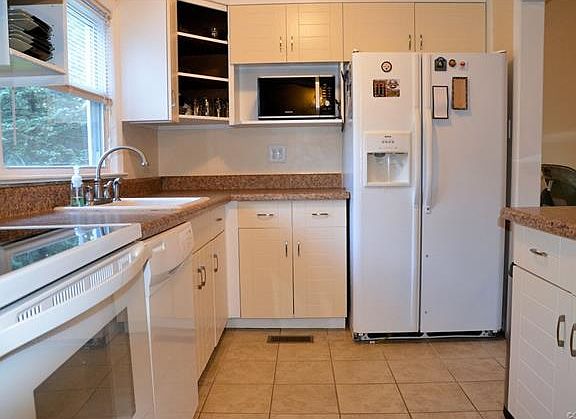 5th image of 521 Gravatt Ave