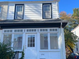 1206 County Line Rd, Bryn Mawr, PA 19010