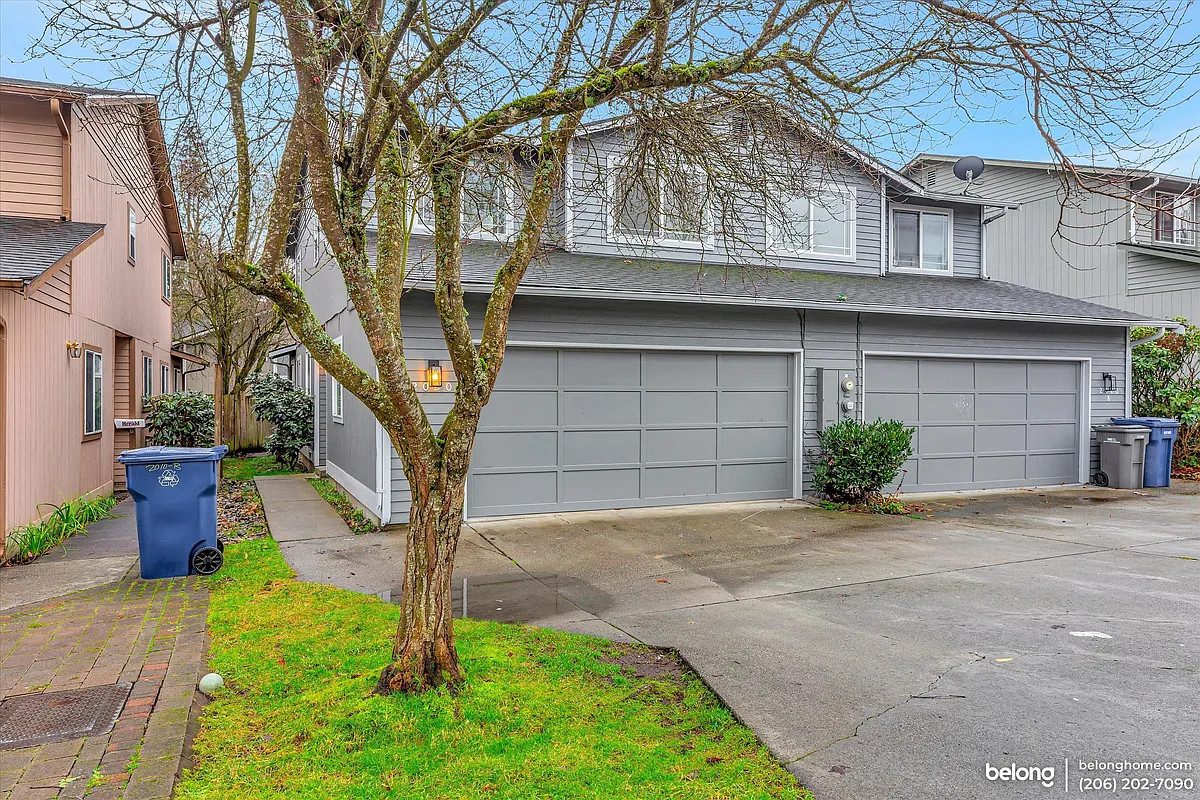 Building Photo - 2020 Hollow Dale Pl #A