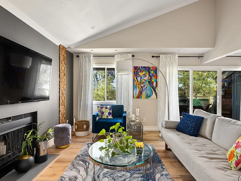 3312 La Terrace Cir #3312 — Photo 3