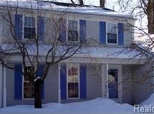 33735 Cadillac St, Farmington Hills, MI
