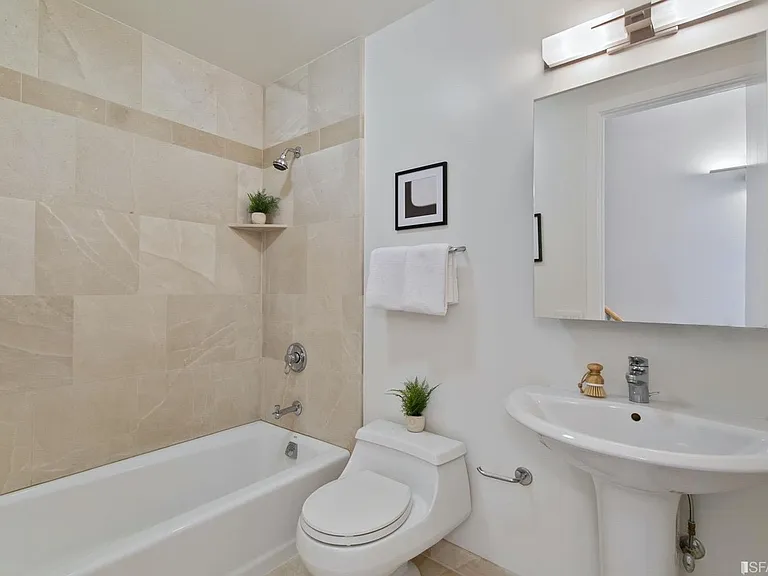 677 Arguello Blvd #110 — Photo 14