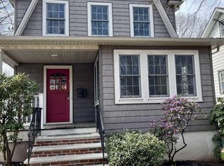 528 Terhune St, Teaneck, NJ 07666