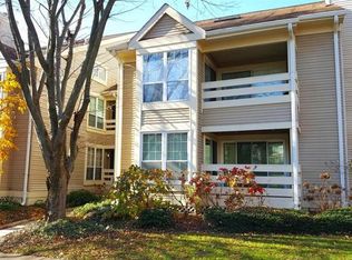 6608 Jupiter Hills Cir APT C, Alexandria, VA 22312