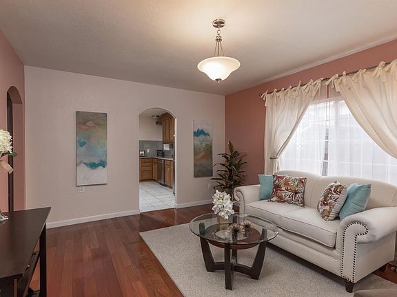 3rd image of 345 N 21st St